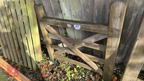 1 X 1M WOODEN GATE