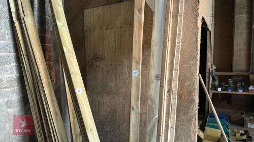 2 X 4.8M TIMBER RAILS
