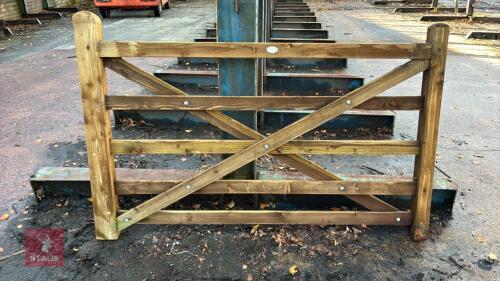 6' WOODEN GATE