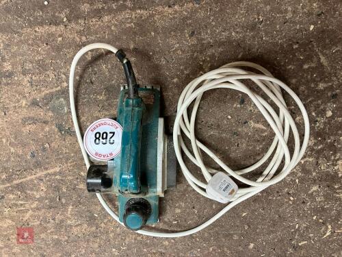 MAKITA 240V PLANER