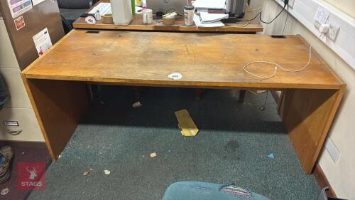 WOODEN DESK