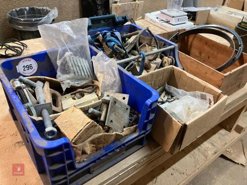LARGE QTY OF GATE FITTINGS, CHAIN ETC