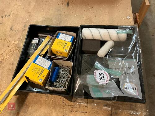 QTY OF PAINT TRAYS & FIXINGS