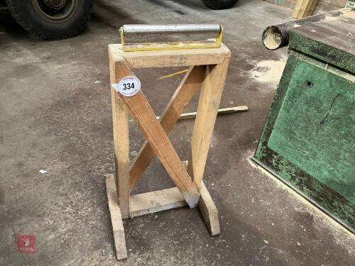 SINGLE ROLLER STAND