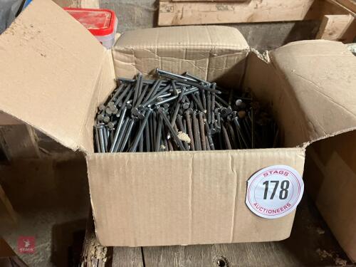 25KG OF 125 X 5.6MM ROUND WIRE NAILS