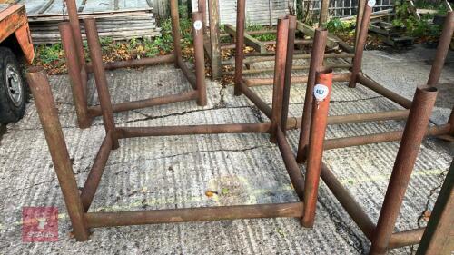METAL STILLAGE 4'4'' X3'2'' X 3'3'' HIGH