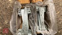 10 X 8'' SCOTCH TEE HINGE SETS - 4