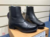 MORETTA ROSETTA JUNIOR BOOTS - 5