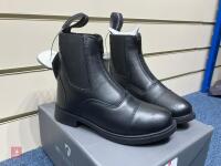 HY CANTERBURY ZIP JODHPUR BOOTS - 6