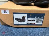 MORETTA ROSETTA BOOTS - 6