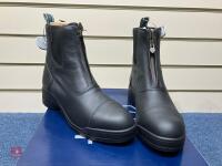 ARIAT HERITAGE IV ZIP STEEL TOE BOOTS - 3