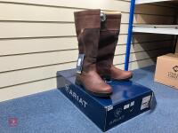 ARIAT WINDERMERE 11 H20 BOOTS - 6