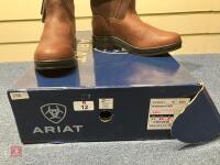ARIAT WINDERMERE 11 H20 BOOTS - 8