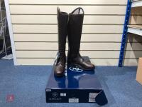 ARIAT HERITAGE CONTOUR 11 H20 BOOTS