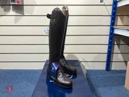 ARIAT HERITAGE CONTOUR 11 H20 BOOTS