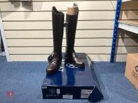 ARIAT HERITAGE CONTOUR 11 H20 BOOTS - 2