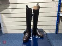 ARIAT HERITAGE CONTOUR 11 H20 BOOTS - 3