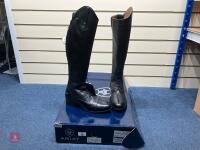 ARIAT HERITAGE CONTOUR FIELD ZIP BOOTS - 7