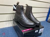 HY LAND CANTERBURY ZIP JODHPUR BOOTS - 9