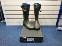 LE CHAMEAU VIERZONORD WELLIES