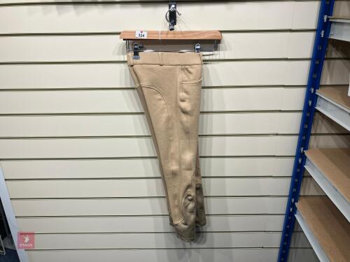 2 FIREFOOT KIDS 24 BEIGE BREECHES
