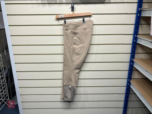 EQUETECH LADIES SIZE 26 BEIGE BREECHES