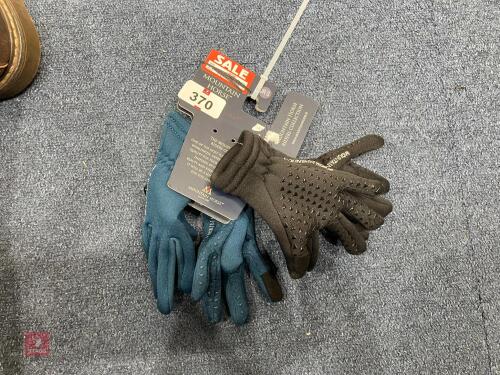2 PAIRS OF JUNIOR MOUNTAIN HORSE GLOVES