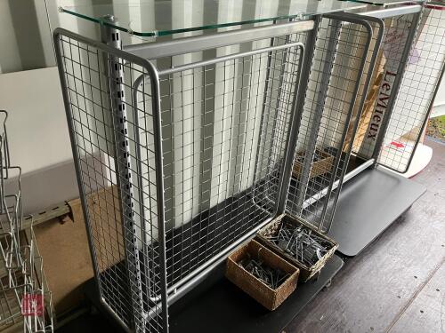 MOBILE SHOP DISPLAY UNIT