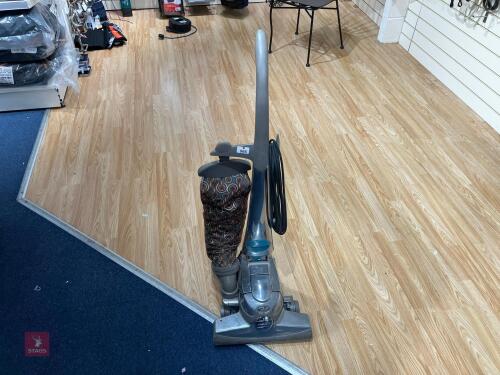KIRBY UPRIGHT VACUUM CLEANER