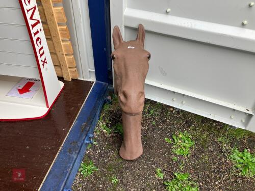HORSE HEAD MANNEQUIN