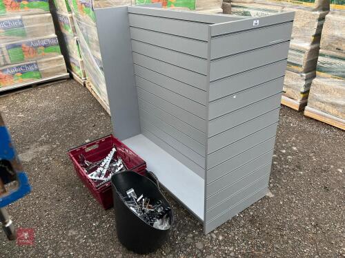 1.25M 'CLIP-ON' DISPLAY RACK