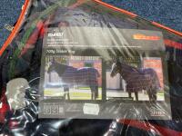 SHIRES TEMPEST PLUS 100 STABLE RUG - 2