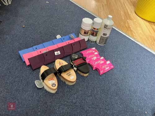 EQUINE GROOMING BUNDLE