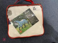 SHIRES HYLANDER + SWEET ITCH COMBO RUG