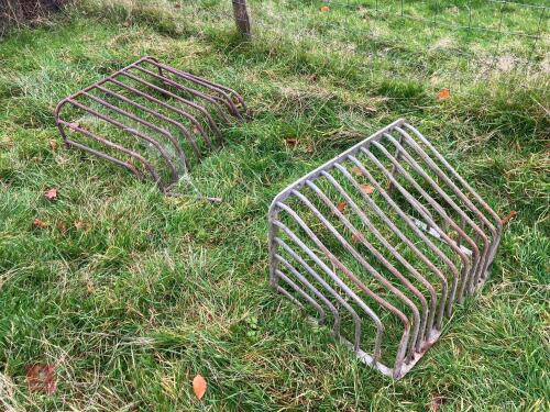 2 BOLT ON HORSE HAY FEEDERS