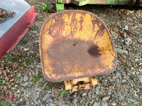 DUMPER SEAT
