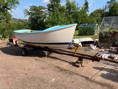 PLYMOUTH PILOT 16' BOAT