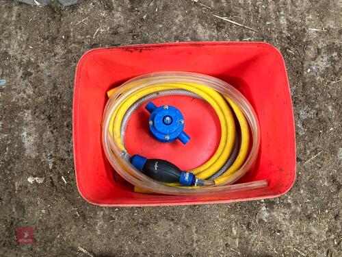 DRAPER 12V TRANSFER PUMP