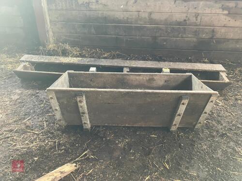 2 FEEDERS/TROUGHS