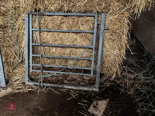 GALVANISED 3' WIDE SHEEP RACE GATE