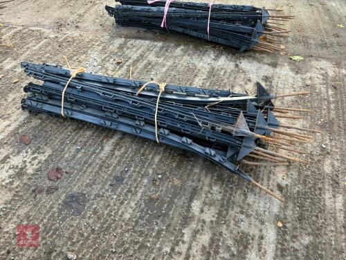 25 BLACK ELECTRIC FENCING STAKES (OGE)