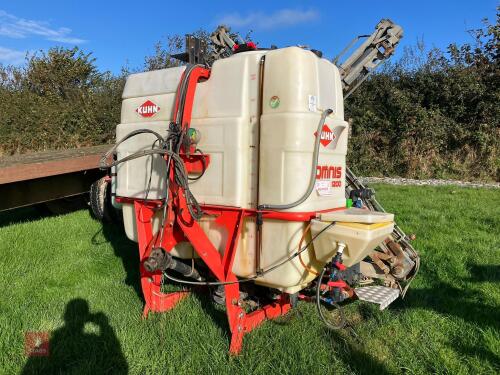 KUHN OMNIS 1200 MOUNTED SPRAYER