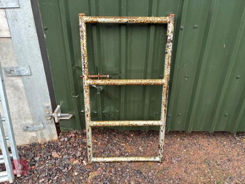 1.17M X 63CM ACCESS/RACE GATE