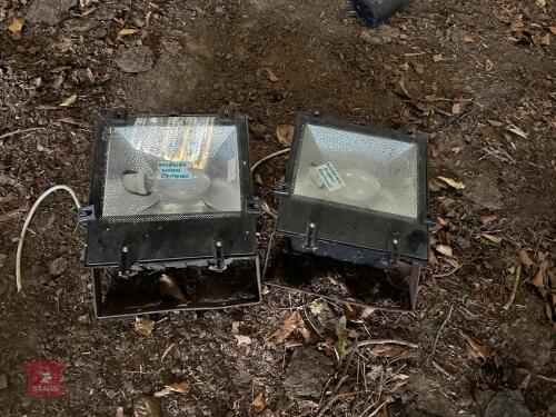 PAIR OF OUTDOOR FLOODLIGHTS