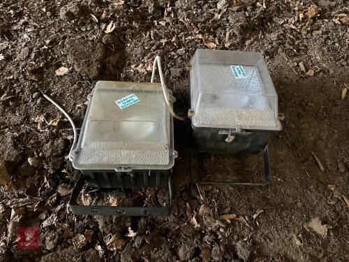 PAIR OF OUTDOOR FLOODLIGHTS