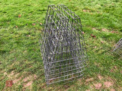 5 WIRE HOOK OVER SHEEP PEN HAY FEEDERS