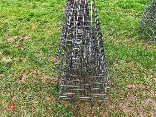 5 WIRE HOOK OVER SHEEP PEN HAY FEEDERS