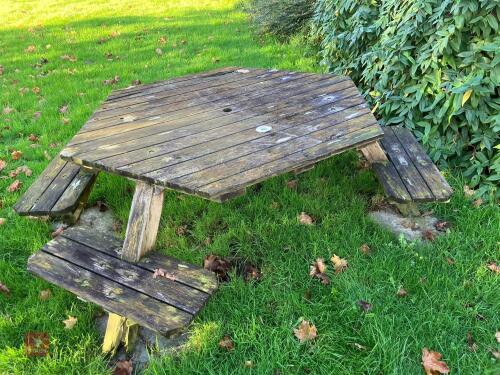 WOODEN HEXAGONAL PICNIC TABLE