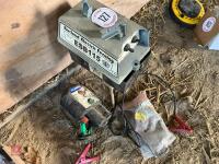 2 ELECTRIC FENCE UNITS - 5
