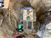 2 ELECTRIC FENCE UNITS - 6